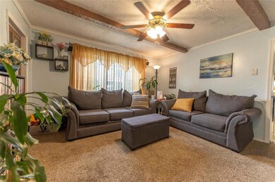 3202 S 2nd St, Whitehall, PA 18052 - photo 6