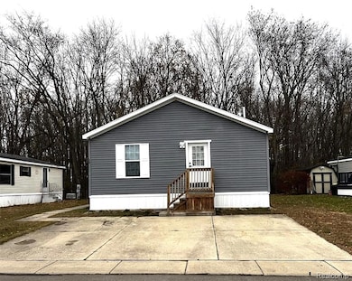 48 Allen Rd, Milan, MI 48160 - photo 3