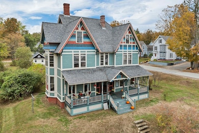 28 Maple Square, Franklin, NH 03235 - photo 2