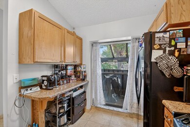 117 Via de Casas Norte, Boynton Beach, FL 33426 - photo 7