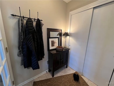 191 Summerhaven Dr S, East Syracuse, NY 13057 - photo 2