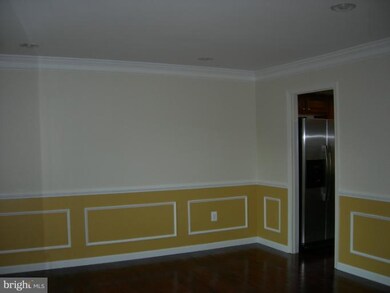 9073 Mcrae Ct, Manassas, VA 20110 - photo 3