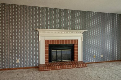 1591 Matterhorn Dr NE unit C, Cedar Rapids, IA 52402 - photo 7