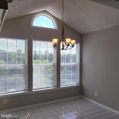 8362 Poplar Mill Rd unit 8362, Nottingham, MD 21236 - photo 6