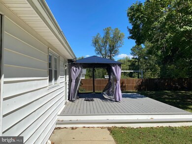 23328 Town Creek Dr, Lexington Park, MD 20653 - photo 3