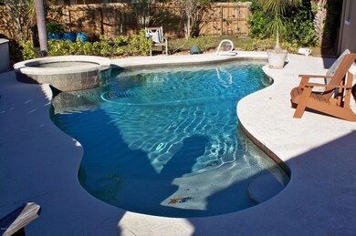 1353 Lakewood Dr 009