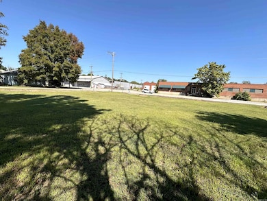 489 N Taylor Ave, Piggott, AR 72454 - photo 7