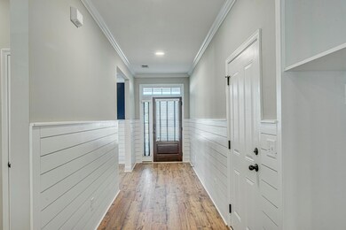 587 Yellow Leaf Ln, Summerville, SC 29486 - photo 2