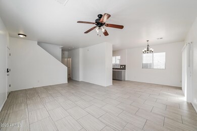 019-photo-living-room-13134111