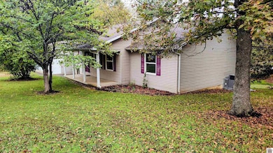 485 Robertson Rd, Kuttawa, KY 42055 - photo 2