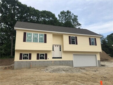 68 Liane Dr, Woonsocket, RI 02895 - photo 3