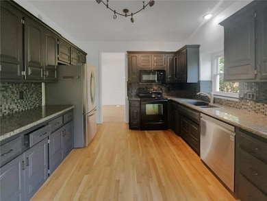 12534 S Alcan Cir, Olathe, KS 66062 - photo 6