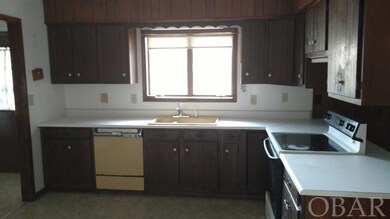 1113 Aydlett Rd, Poplar Branch, NC 27965 - photo 5