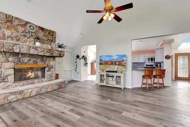 4403 County Road 181, Alvin, TX 77511 - photo 4