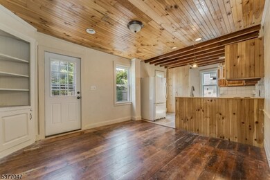 7080 Lt York-Mtpleasant, Alexandria Twp., NJ 08848 - photo 7