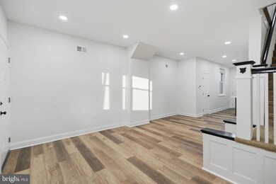 6313 N Garnet St, Philadelphia, PA 19141 - photo 6