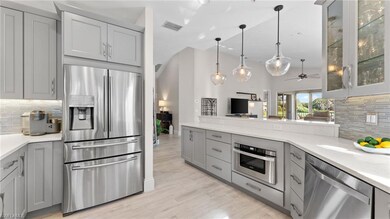Gorgeous renovated kitchen!