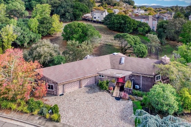 10 Robinhood Dr, Novato, CA 94945 - photo 2