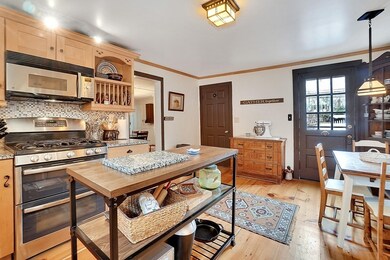 123 N Main St, Sherborn, MA 01770 - photo 3