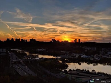 Fordham Hill Oval unit 7, Bronx, NY 10468 - photo 7