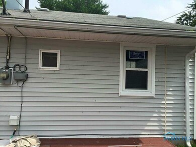 2722 104th St, Toledo, OH 43611 - photo 3