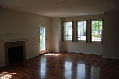 8877 Ashlyn Ct unit 13C, Olmsted Falls, OH 44138 - photo 5