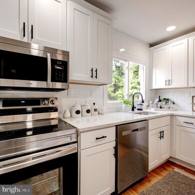 181 Somerset Dr, Willingboro, NJ 08046 - photo 7