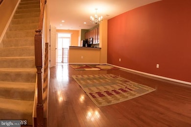 15620 John Diskin Cir, Woodbridge, VA 22191 - photo 3