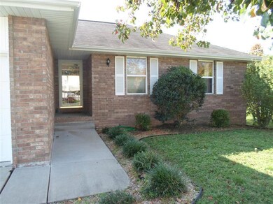 102 Daleview Cir, Nixa, MO 65714 - photo 3