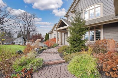 81 Springfield St, Wilbraham, MA 01095 - photo 3