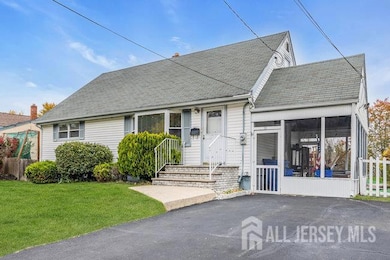 25 Venus Rd, South Amboy, NJ 08879 - photo 2