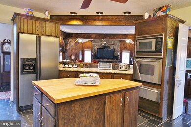 215 Aspen Way S, Basye, VA 22810 - photo 3