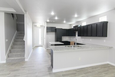 13634 Hazlewood St, El Paso, TX 79928 - photo 4