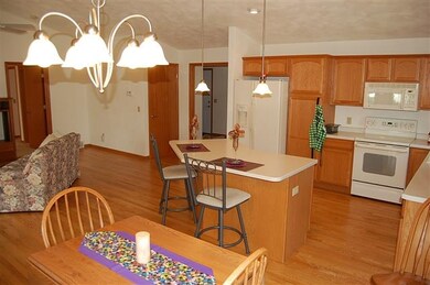 384 Sterling Dr, Oregon, WI 53575 - photo 6