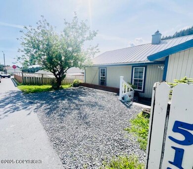 Front Parking/Driveway