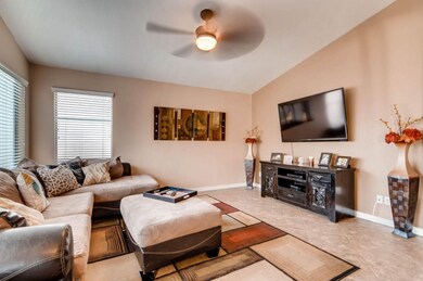 007-8-Living Room-2700x1797-300dpi
