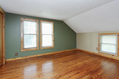 07_11MapleStreet_153_2ndBedroom_HiRes