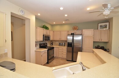 14670 N Palm Ridge Dr unit 6, Oro Valley, AZ 85755 - photo 5
