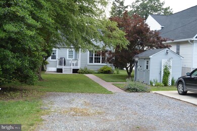 8412 Echo Dr, Pasadena, MD 21122 - photo 2