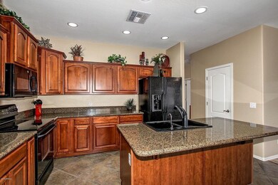GRANITE COUNTER TOPS IN KITCHEN - Copy