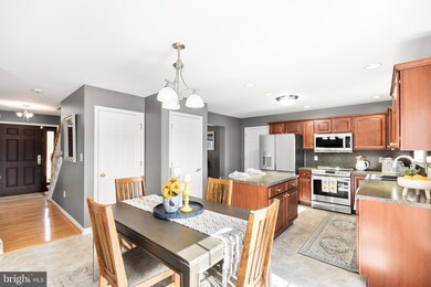 209 Stanford Rd, Hagerstown, MD 21742 - photo 4