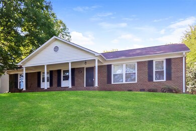 2511 Cliffside Dr, Statesville, NC 28625 - photo 2