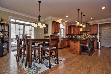 717 Ice House Dr, Mountain Top, PA 18707 - photo 4