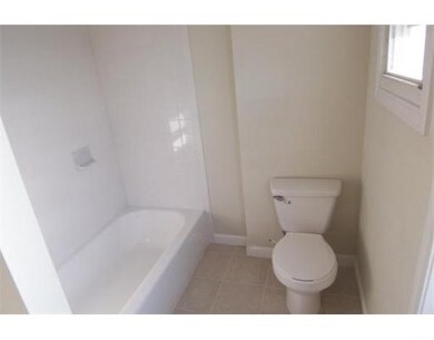 9 W Green St, Lynn, MA 01902 - photo 6