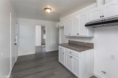1142 E 119th St, Los Angeles, CA 90059 - photo 5