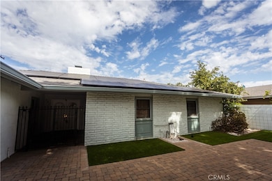 521 W Memory Ln, Santa Ana, CA 92706 - photo 6