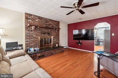 7310 Green Acres Dr, Glen Burnie, MD 21060 - photo 5