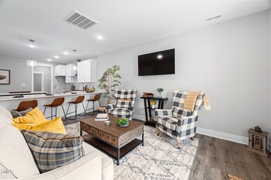 16-web-or-mls-315-e-4th-st