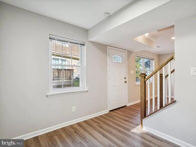 9723 Hagel Cir unit B, Lorton, VA 22079 - photo 7