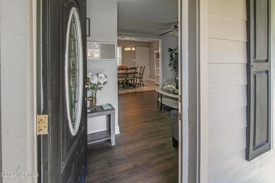 203 Cardinal Rd, Jacksonville, NC 28546 - photo 2